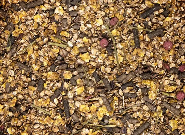 deukavallo Kräutermüsli 20kg Pferdefutter mit Kräuter